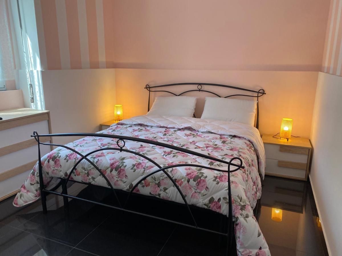 Casa Pirandello 12 *